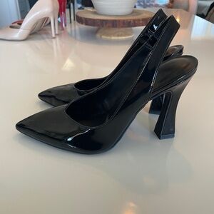 Gianni Bini Black Patent Slingback Heels